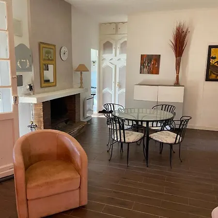 Maison La Moune
