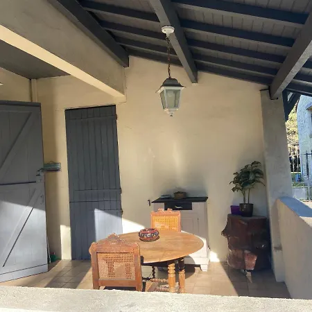 Holiday home Maison La Moune
